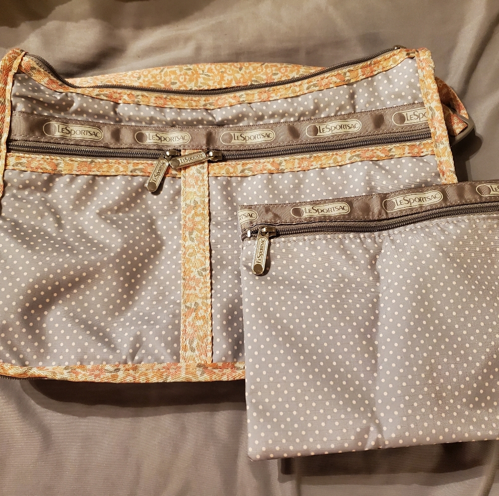 Lesportsac Deluxe Everyday Cross Body Bag